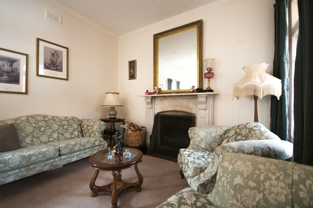 Bed and Breakfast The Graces Beechworth Esterno foto