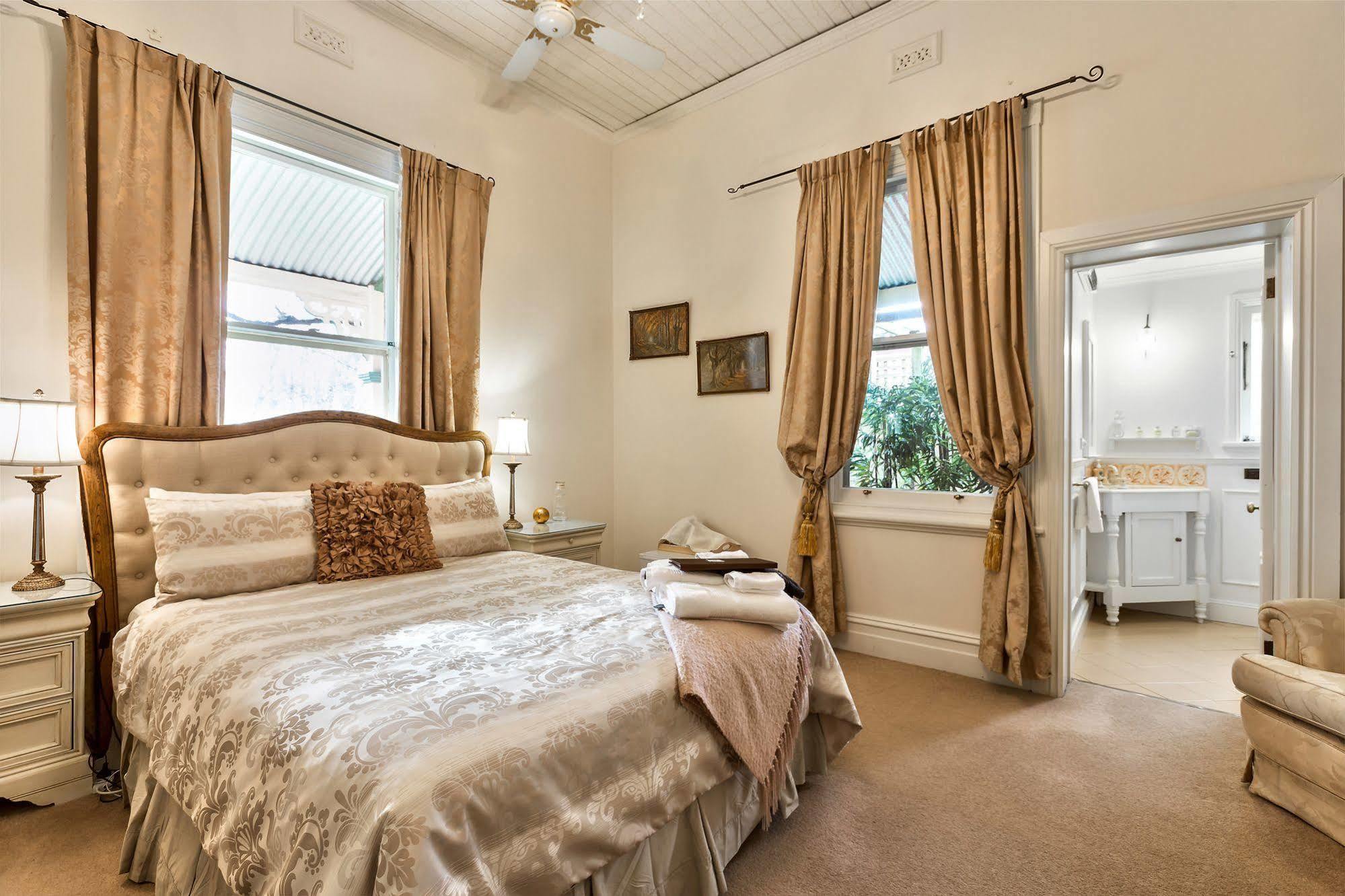 Bed and Breakfast The Graces Beechworth Esterno foto